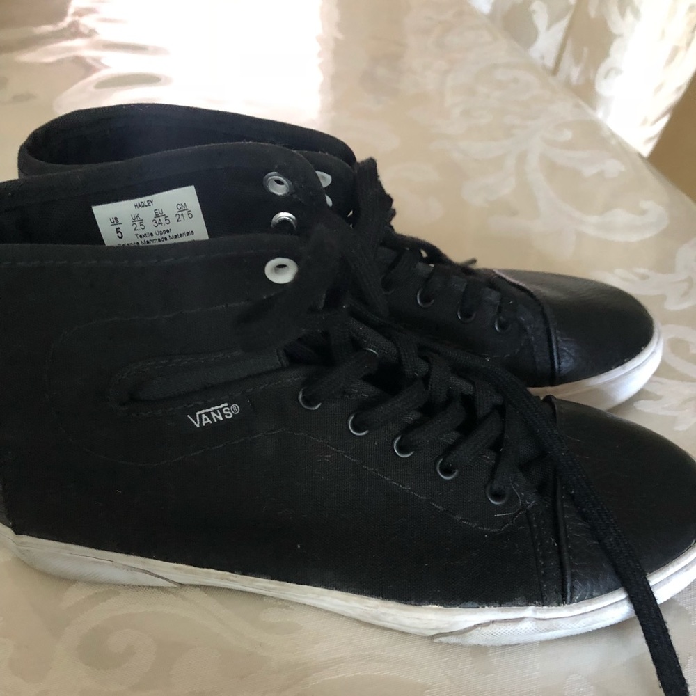 Vans Hadley Sneakers